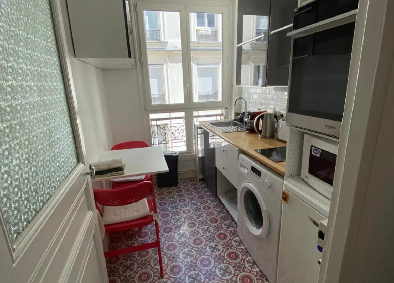Charming Apartment Close To Emily'S Spots In Paryż Francja