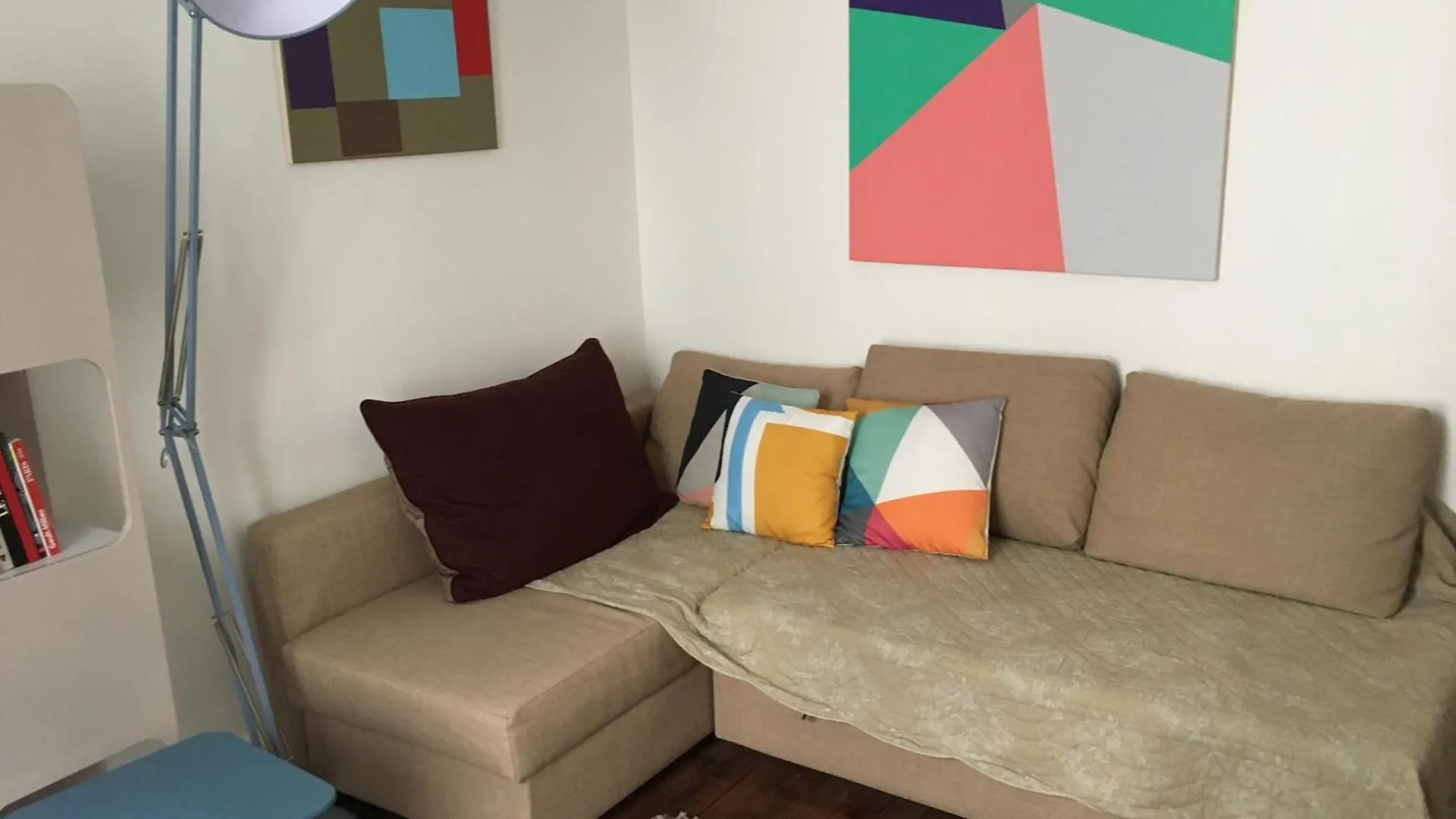 Charming Apartment Close To Emily'S Spots In Paris